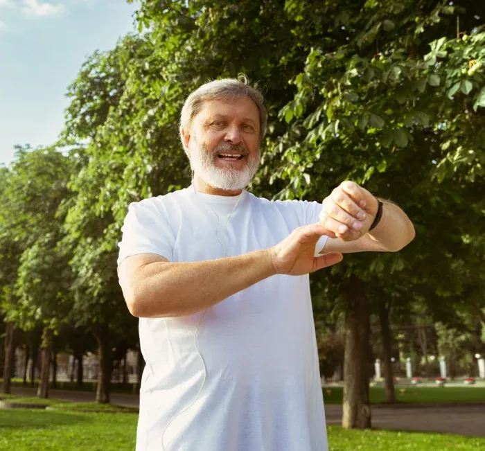 Man affected by low energy and confidence before trying JellyFil